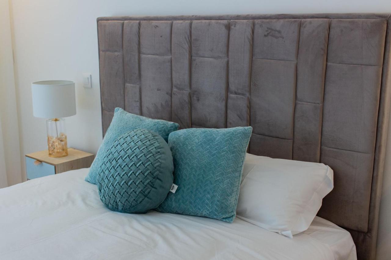 Stunning Apartment W/ Free Parking By Lovelystay Porto Eksteriør billede